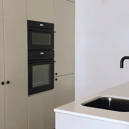 Apartment Valoisa Huoneisto, Loistavalla Sijainnilla! *