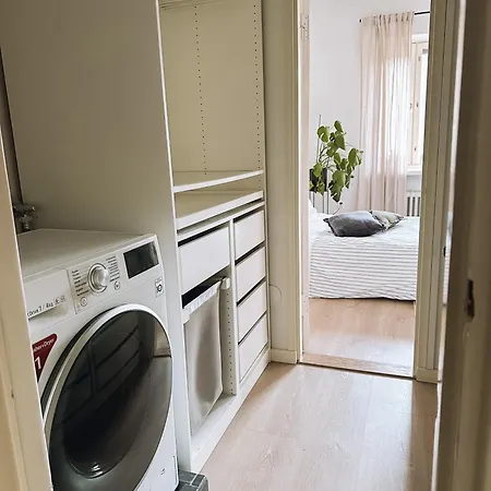 Apartment Valoisa Huoneisto, Loistavalla Sijainnilla! *